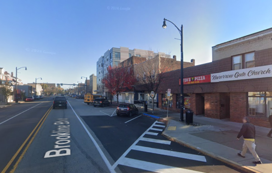 Pittsburgh Police Search for Suspects After Employee Attacked During Brookline Business Robbery