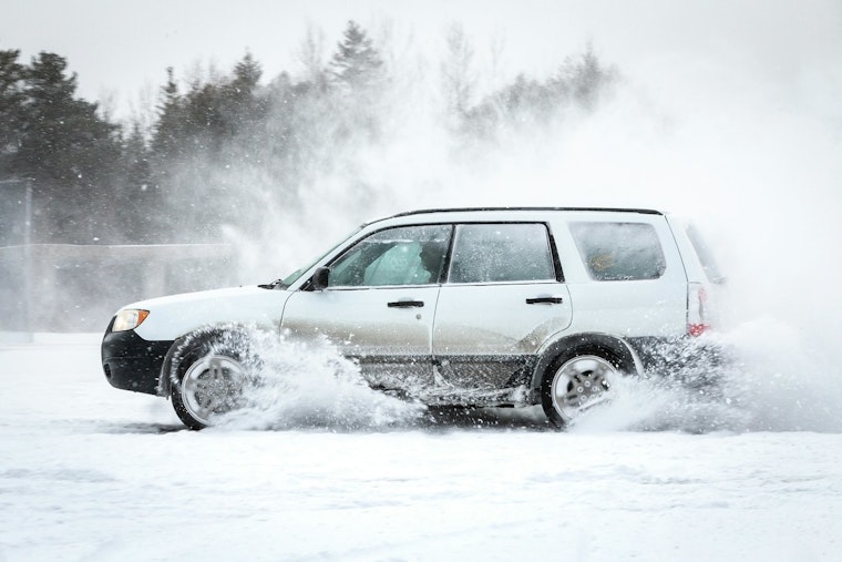 Plymouth Police Urge Drivers to Remove Snow and Ice from Vehicles for Road Safety