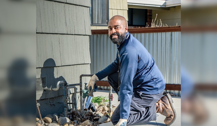 Sacramento Water Conservation Specialist Helps Residents Save Water and Money
