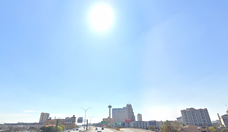 San Antonio Welcomes Warmer Weather as Fog Clears, Umbrellas Advised for Thursday Showers