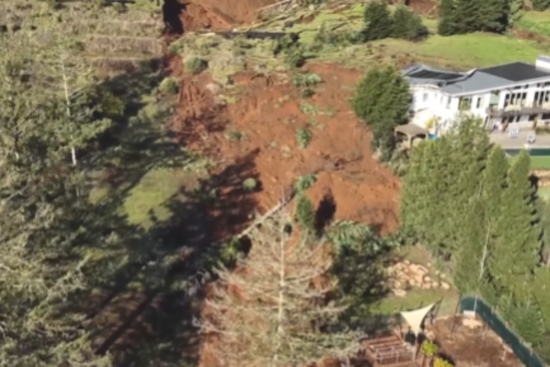 VIDEO: Santa Rosa Responds to Fountaingrove Landslide, Rescues Ensue and Homes Evacuated Amidst Ongoing Safety Concerns