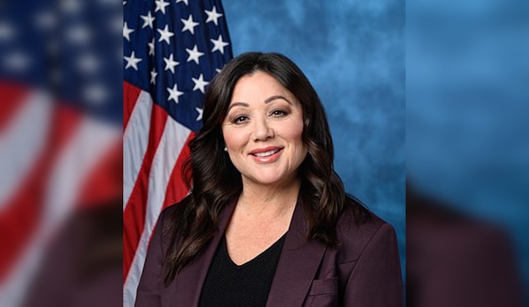 Senator Ron Wyden Stands Against Lori Chavez-DeRemer's Nomination for Labor Secretary Amid Policy Reversals
