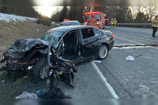 Serious Injuries Reported in Head-On Collision on State Route 522 Near Maltby and Monroe