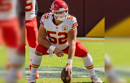 Shawnee, Oklahoma Rallies Behind Hometown Hero Creed Humphrey in Third Super Bowl Appearance