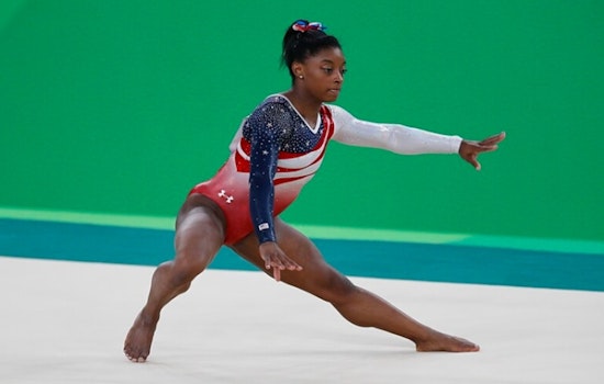 Simone Biles Dominates 2025 Houston Sports Awards With Dual Honors as Local Sports Figures Celebrate Community and Inclusivity
