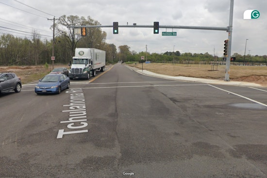 Southaven Police Chase Linked to Kidnapping Report Ends in Collision, Suspect At Large