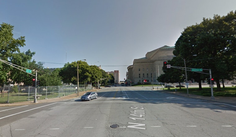 St. Louis Offers Emergency Heating Bus Station for Homeless Amidst Cold Weather Crisis