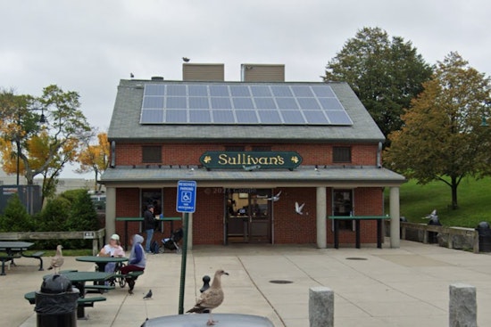 Sullivan's Castle Island in South Boston Wins Prestigious James Beard America’s Classics Award