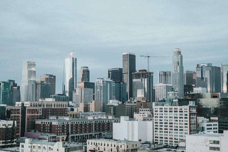 Sunny Los Angeles Days to Give Way to Rain, NWS Predicts Mixed Weather Ahead