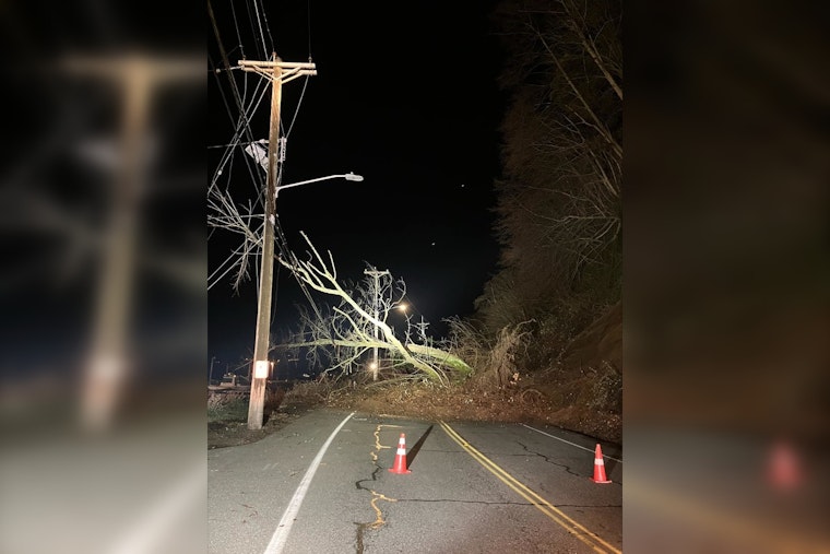Tacoma's Marine View Drive Closed Due to Landslide, Commuters Advised to Use Alternate Routes