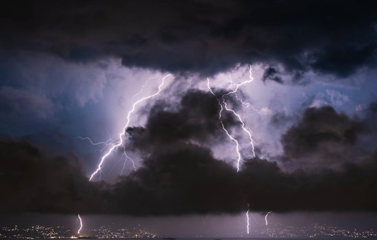 Tampa Braces for Rainy Afternoon and Thunderstorms, Followed by a Brief Sunny Break