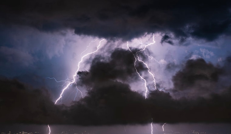Tampa Braces for Rainy Afternoon and Thunderstorms, Followed by a Brief Sunny Break