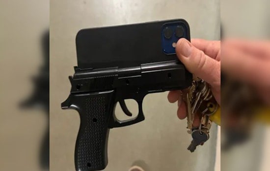 Tampa High School Lockdown Over Cellphone Case Mistaken for Gun Raises Questions on Police Response