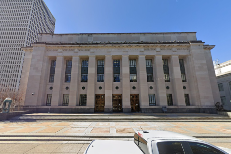 Tennessee Supreme Court Rules Personalized License Plates as