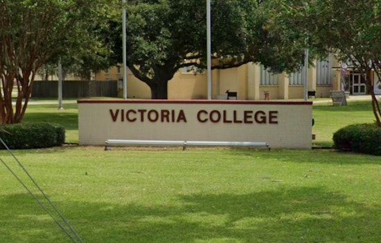 Texas Governor Abbott Champions Workforce Development with $138K Grant to Victoria College