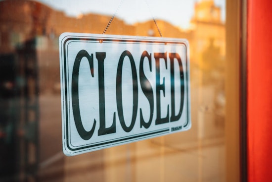 Town Prepares for Winter Shutdown as Offices and Public Facilities Close Ahead of Snowstorm
