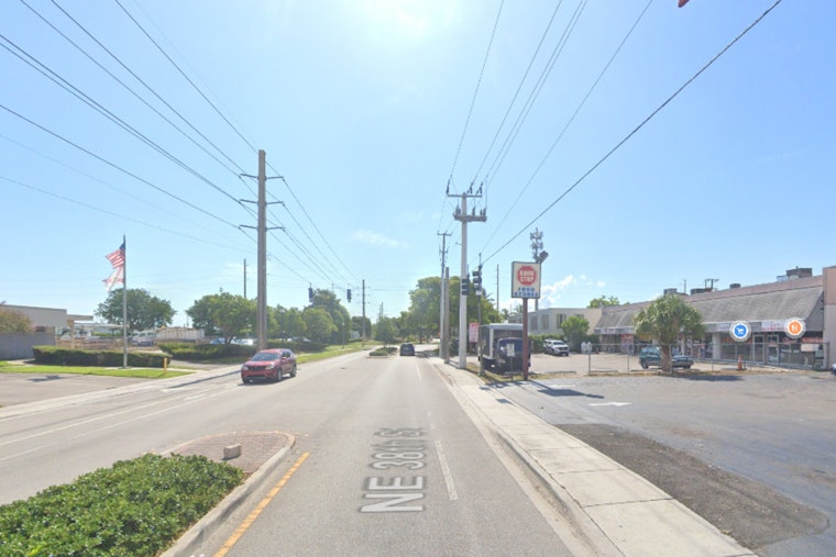 Two Men Injured in Overnight Double Stabbing in Oakland Park