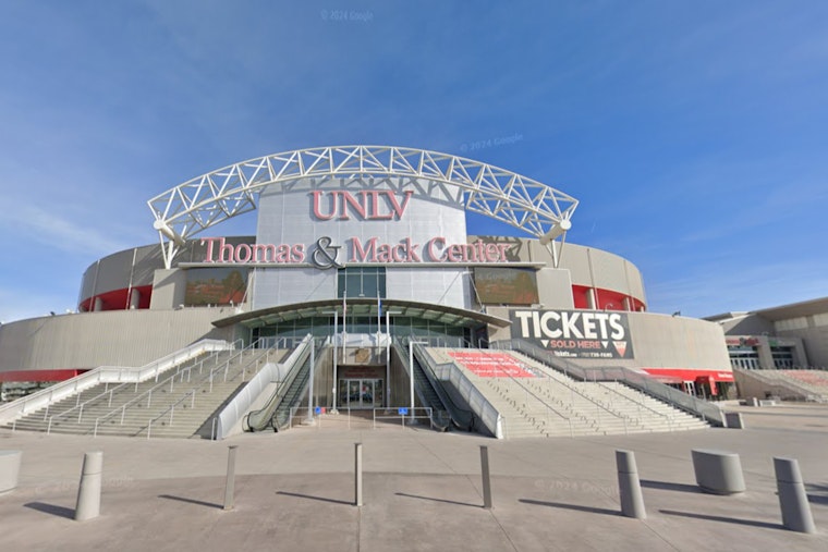 UNLV Runnin' Rebels Suffer Fourth Straight Loss to UNR Wolf Pack in Historic 100th Rivalry Matchup