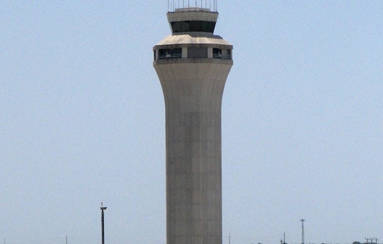 U.S. Rep. Lloyd Doggett Raises Safety Concerns After FAA Layoffs in Wake of Reagan Airport Collision