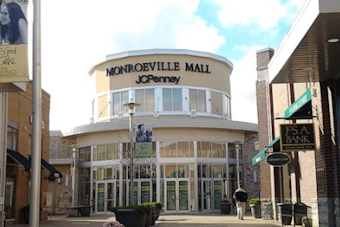 Walmart Acquires Monroeville Mall, Eyes Redevelopment Opportunities for Economic Growth