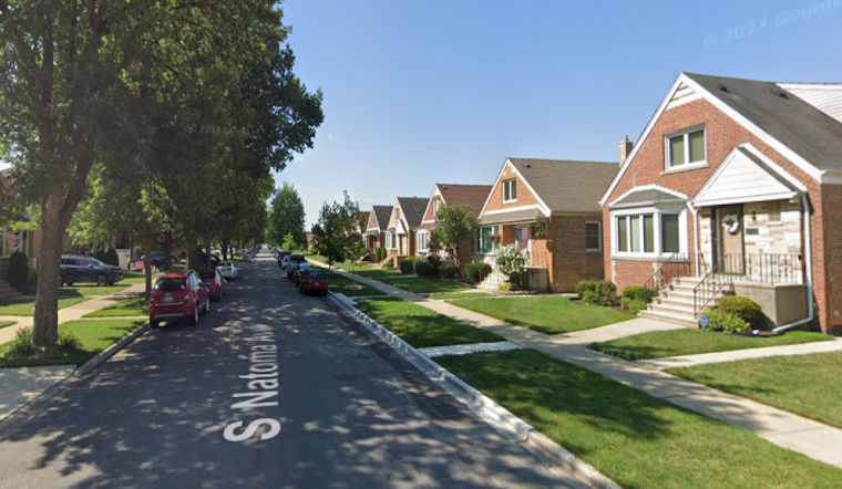Weekend of Vehicle Collisions With Buildings Stirs Unease in Chicago Neighborhoods