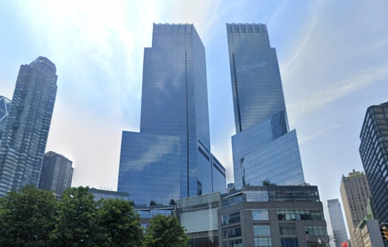 Window Washers Rescued in Daring High-Rise Operation Amidst Windy Chaos in Columbus Circle