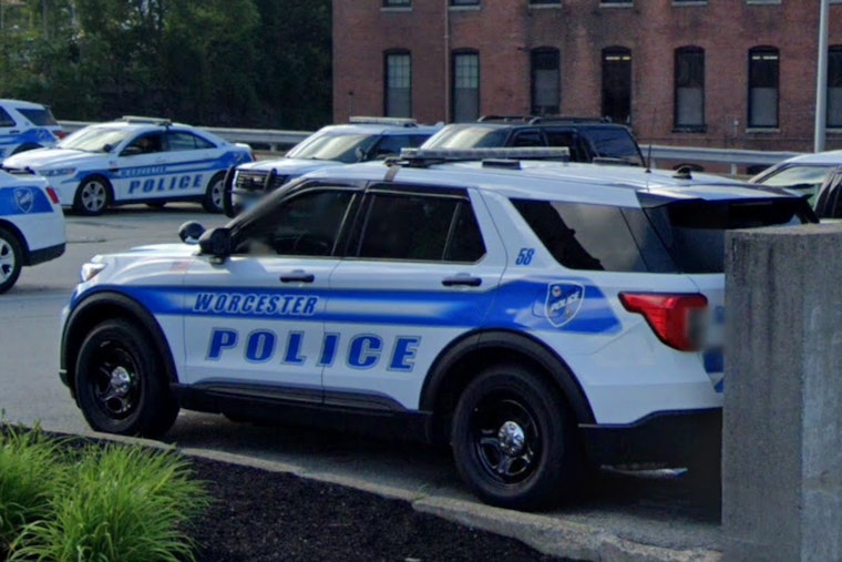 Worcester Police Gang Unit Arrests Man with Loaded Firearm, Drugs on Fiske Street