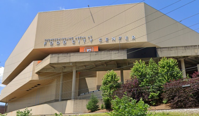WWE Smackdown Set to Electrify Knoxville with Star-Studded Lineup at Thompson-Boling Arena