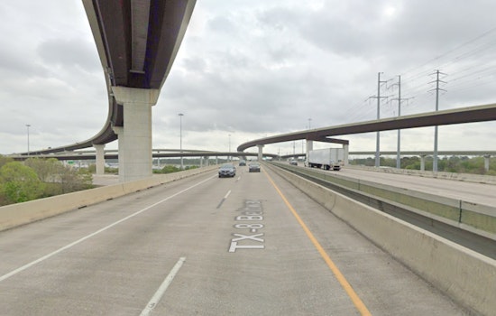 10 Injured in Two-Vehicle Collision on Eastex Freeway Near Beltway 8; No Fatalities Reported