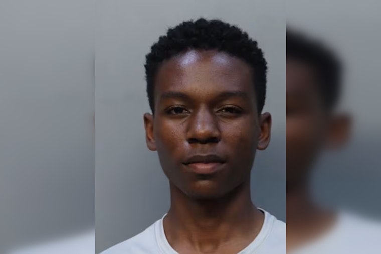 18-Year-Old Student Arrested for Allegedly Brandishing Knife at Miami Southridge Senior High School