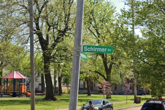 35-Year-Old Man Stabbed in Patch Neighborhood, St. Louis Police Seeking Tips to Identify Suspect