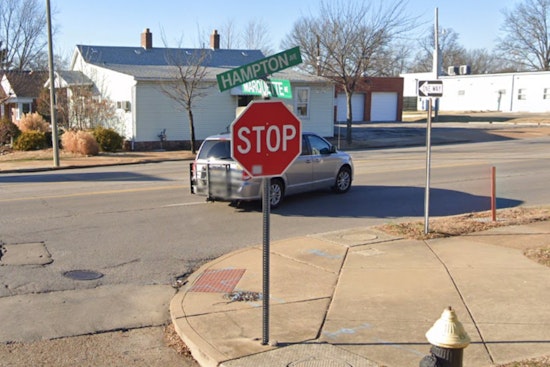 61-Year-Old Man Fatally Struck by Car on Hampton Avenue, St. Louis, Police Investigating Late-Night Incident