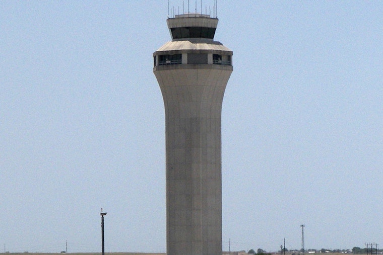 Air Traffic Controller Shortage Triggers Ground Stop at Austin-Bergstrom Airport, Affecting Flights from Dallas, Houston
