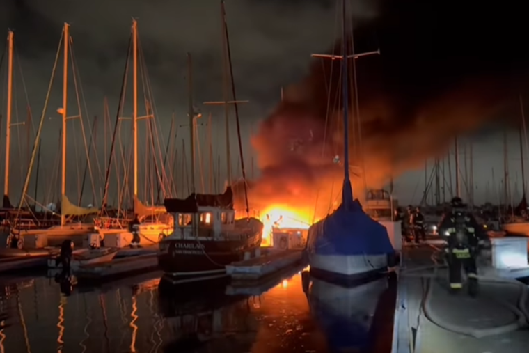 VIDEO: Alameda Firefighters Extinguish Early Morning Yacht Blaze at Marina Village Harbor
