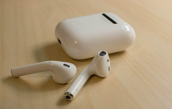 Apple Sets Eyes on Real-Time Translation Feature for AirPods in Upcoming iOS 19 Update