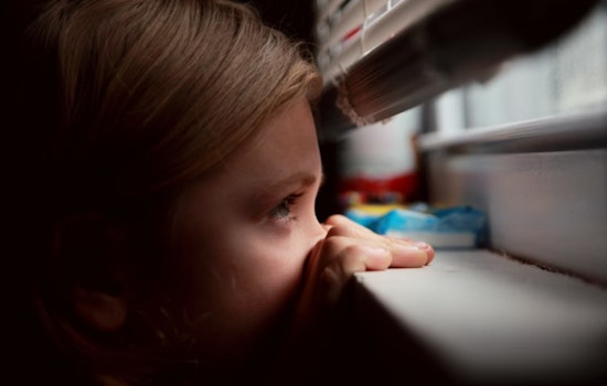 Arizona Officials Urge Stronger Child Safety Reporting, Senate Bill 1437 Targets Gaps in School Protocols