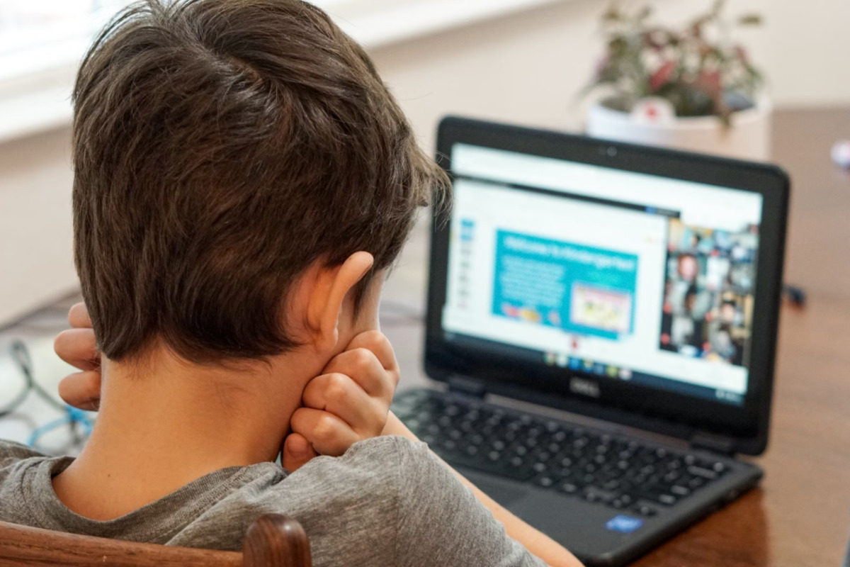 Arizona's Primavera Online School Faces Closure for Poor Academic