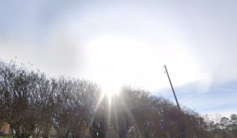 Atlanta Greeted by Sunny Sunday and Mild Week Ahead, Showers Expected Midweek