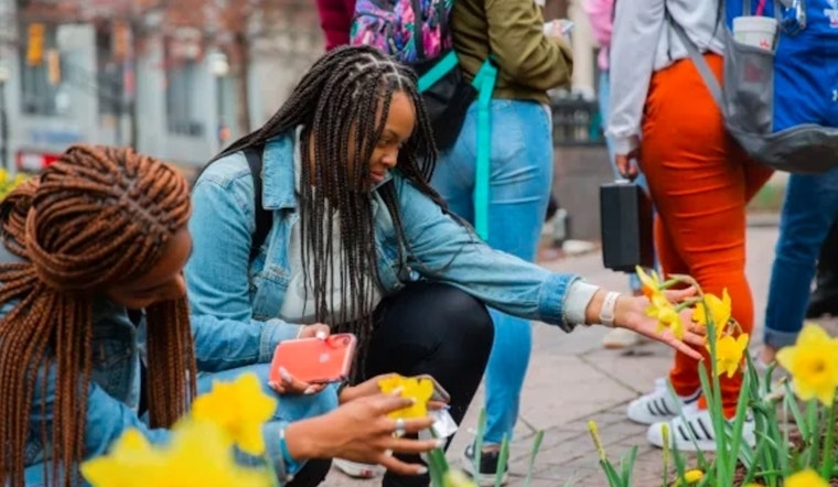 Atlanta Marks Planting of One-Millionth Daffodil in Global Holocaust Memorial Initiative