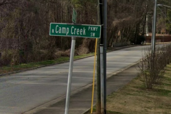 Atlanta Police Investigate Late-Night Shooting on North Camp Creek Parkway