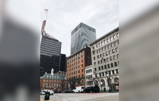 Baltimore Braces for Fickle Spring Weather: Warm Spell Gives Way to Thunderstorms and Tidal Surge