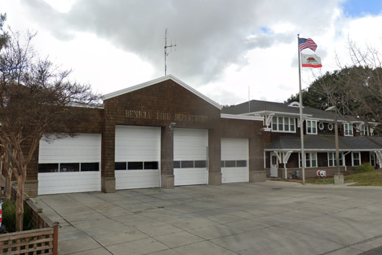 Benicia Residents Report Unusual Odor from Valero Refinery, Fire Department Monitors Air Quality