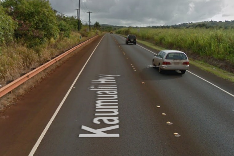 Bicyclist Seriously Injured After Collision With Truck on Kaumuali‘i Highway in Kaua'i