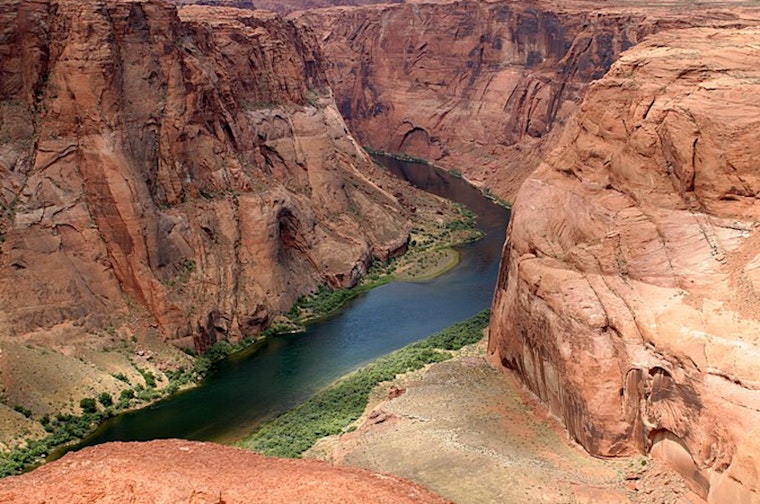 Bipartisan Lawmakers Introduce Bill to Secure Water Rights for Arizona Tribes