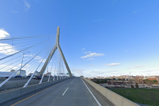 Boston Braces for Unpredictable Weather: Foggy Mornings, Cool Sea Breezes, and Intermittent Showers in the Forecast