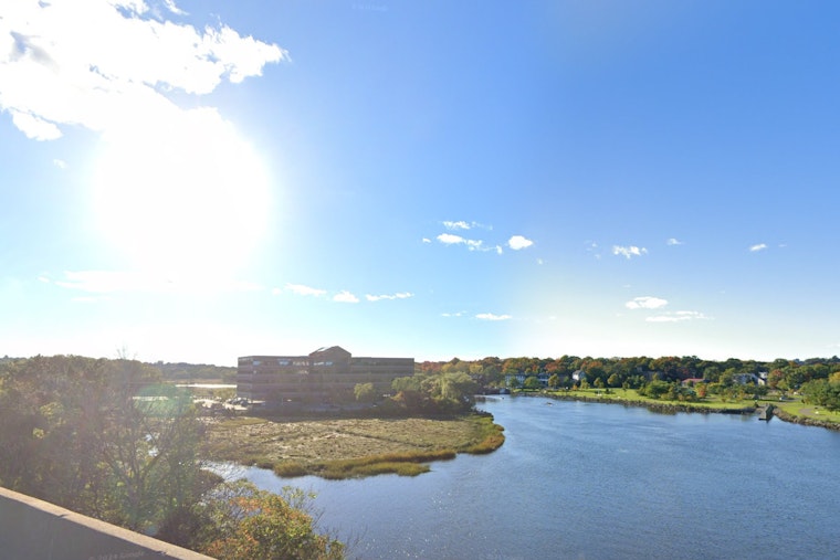 Boston's Weather Roller Coaster, Warm Trends and Rainy Days Ahead Before Weekend Chill