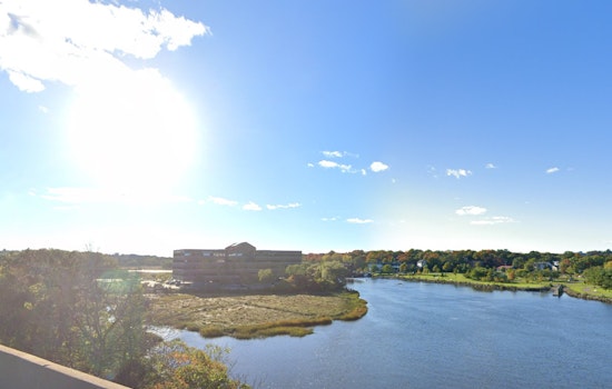 Boston's Weather Roller Coaster, Warm Trends and Rainy Days Ahead Before Weekend Chill