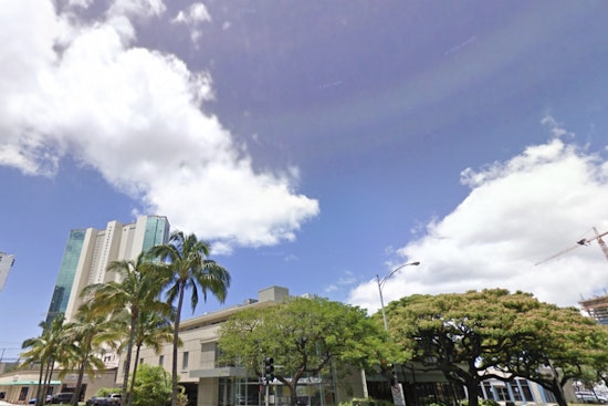 Breezy Trade Winds to Sweep Through Honolulu, NWS Advises Caution for Boaters and Surfers