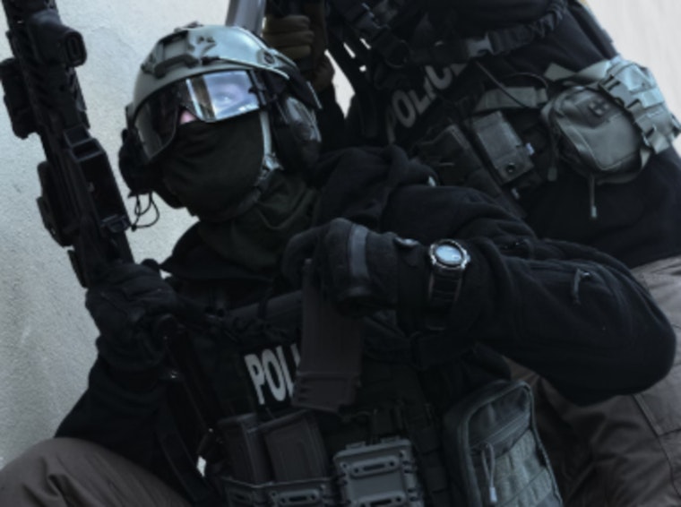 Brooklyn Park and St. Cloud Police Departments' Tactical Training Causes Buzz in the Neighborhood