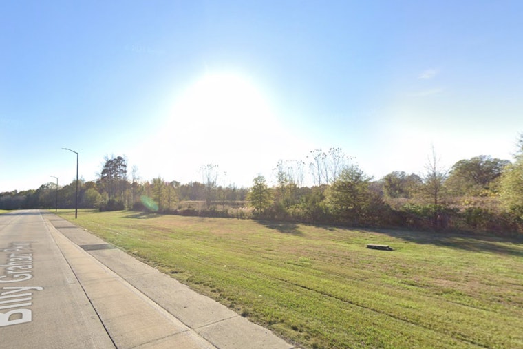 Charlotte Braces for Mixed Weather with Sunny Days, Thunderstorms, and Fire Danger Alert